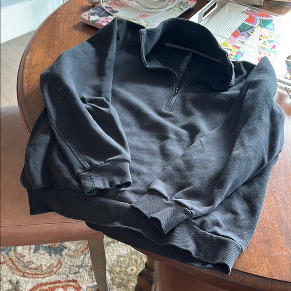 Men's Black Half-Zip Lululemon - Picture 4 of 9